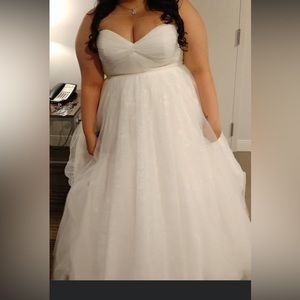 Wedding dress
